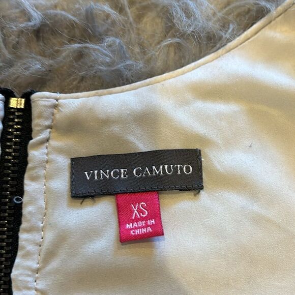 Vince Camuto women’s cream sequin flowy zipped up back tank top‎ size xs - Picture 2 of 5